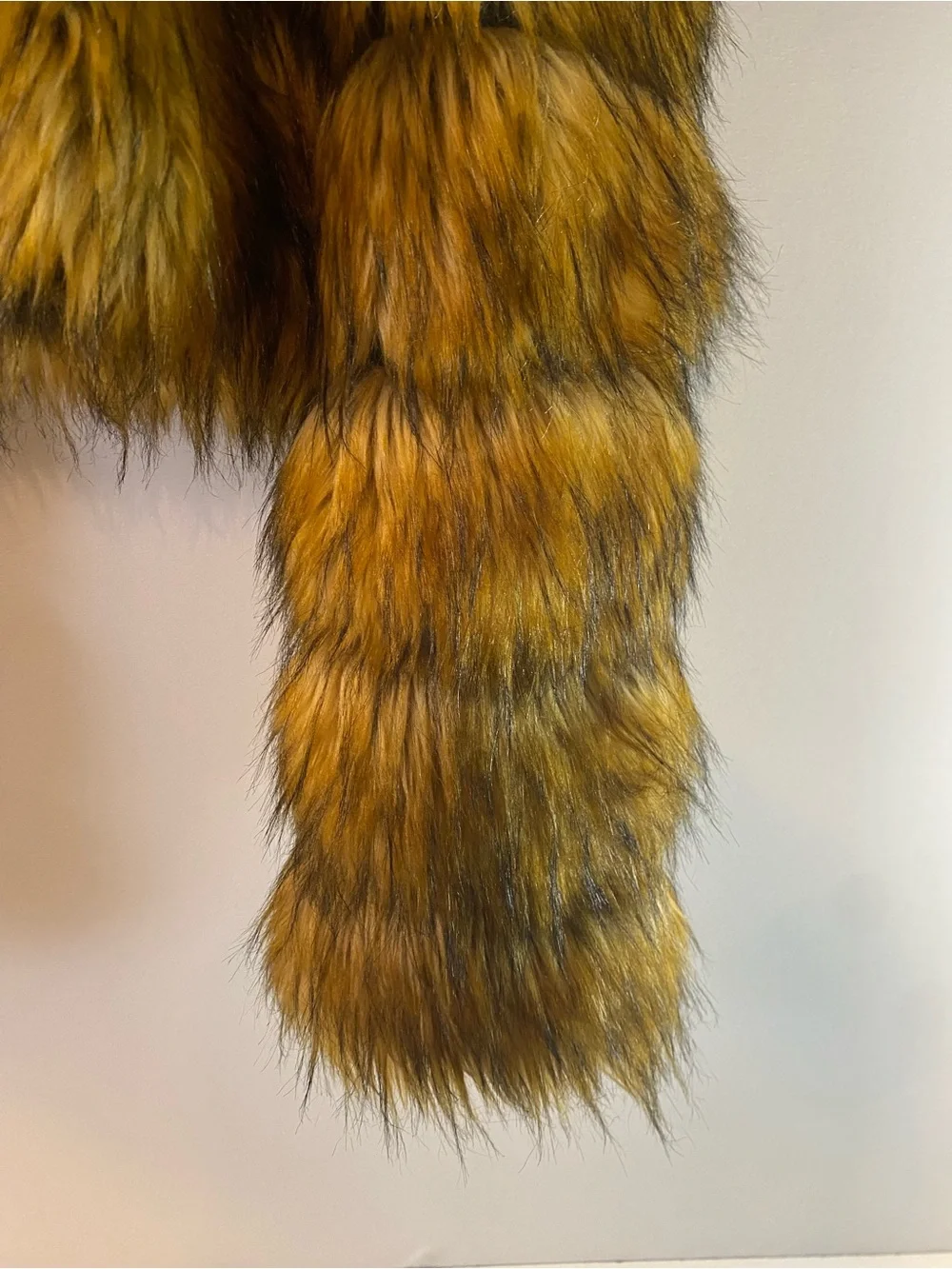 The AKIRA Label Gracelle Faux Fur Cropped Jacket Size XL